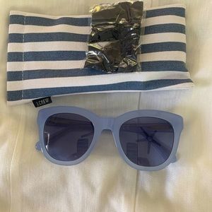 NWT J.CREW SUNGLASSES WITH CASE AND CLEANING TOWELETTE- light blue, one size